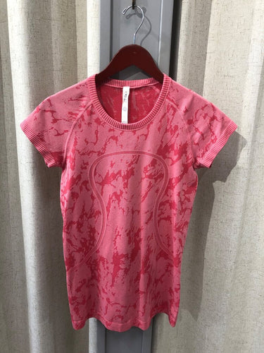 Lululemon Swiftly Tech Short Sleeve Shirt sz 6