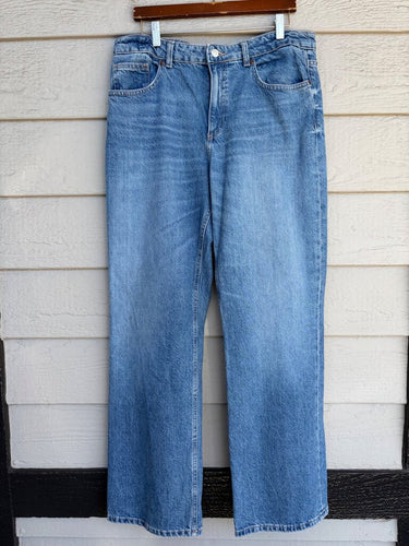 Zara High-Rise Straight Leg Jeans in Blue Size 14 sz 14