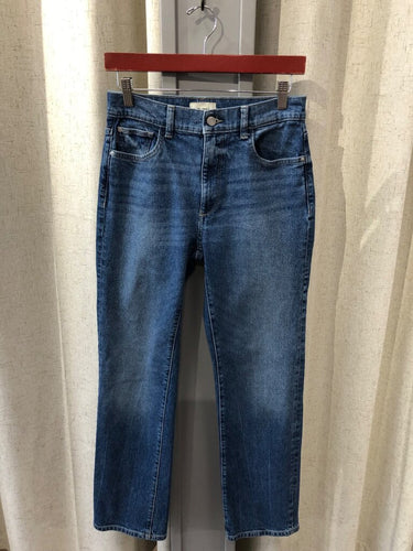 DL1961 Straight Leg Jeans sz 25