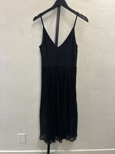 Wilfred Black Pleated Spaghetti Strap Dress sz L