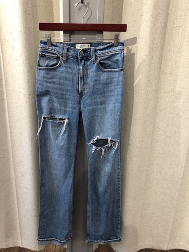 Abercrombie & Fitch The '90s Relaxed High Rise Distressed Straight Jeans sz 26/2XL