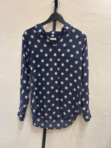 Equipment Navy Silk Star Print Signature Button-Up Shirt sz M