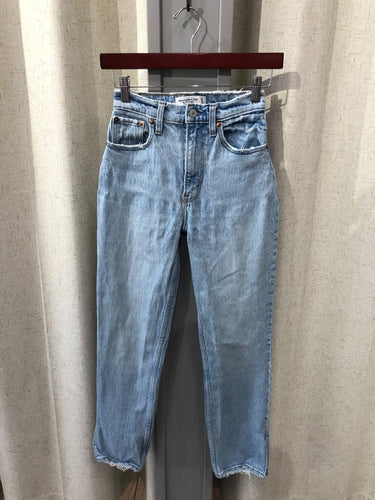 Abercrombie & Fitch The '90s Straight Ultra High Rise Jeans sz 24 / 00s