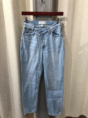 Abercrombie & Fitch Curve Love The Dad High Rise Jeans sz 24 / 00R