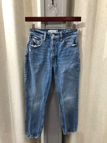 Abercrombie & Fitch High Rise Mom Jean Size 24/00S sz 24 / 00s