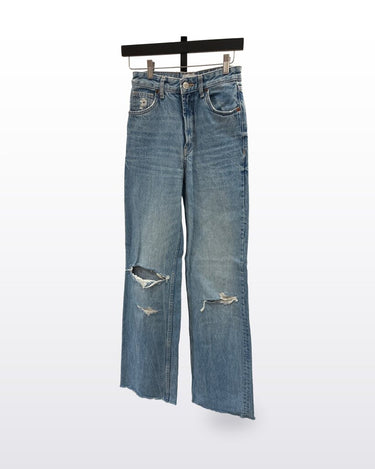 Zara Distressed Straight Leg High Rise Jeans sz 2
