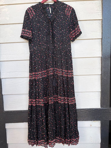 Free People Black Floral Tiered Maxi Dress sz S/P