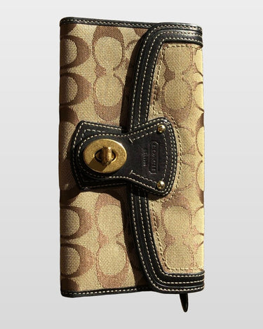 Coach Signature Long Wallet