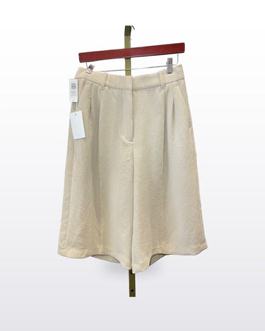 Aritzia Humus Beige The Effortless Knee Shorts Size 6 NWT sz 6