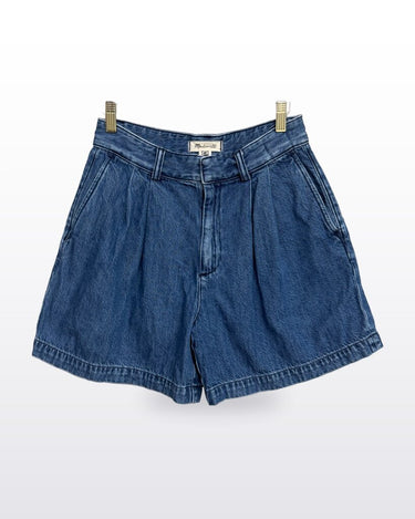 Madewell Denim Pleated Shorts sz 24