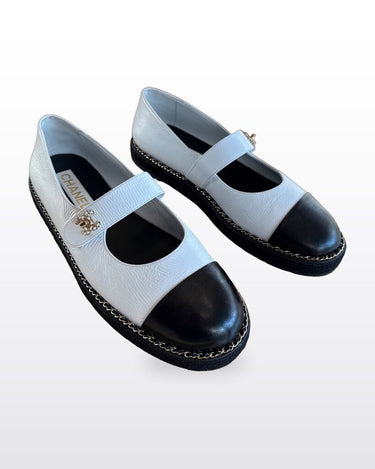 Chanel CC Chain-Trimmed Mary Jane Ballet Flats sz 41