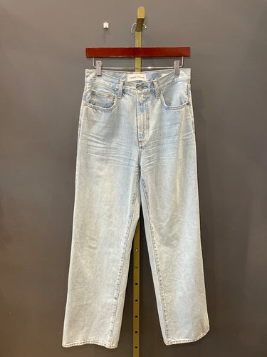 Denim Forum Light Wash Straight Leg Jeans sz 27
