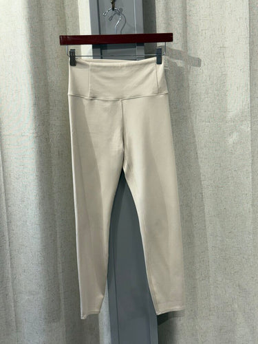 Vuori Cream Legging