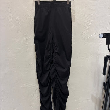 Dance Studio Slim-Fit HR Flared Pant
