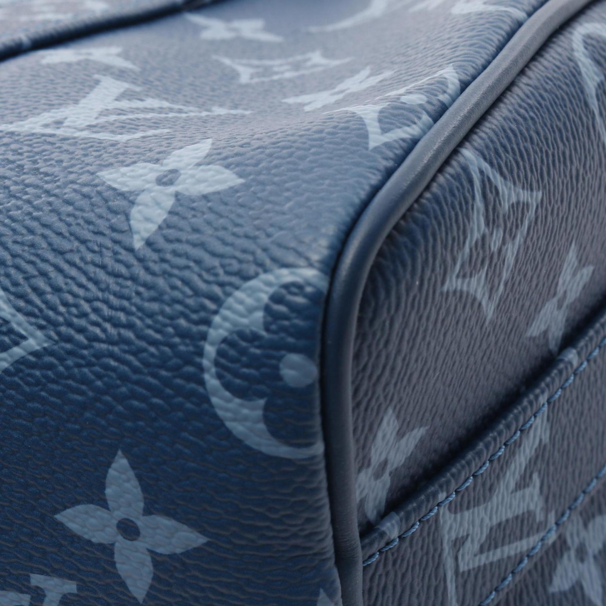 Louis Vuitton Keepall bandoulière 25 – The Closet Trading