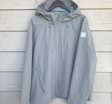 ALO Alpha Shell Jacket Grey Size M
