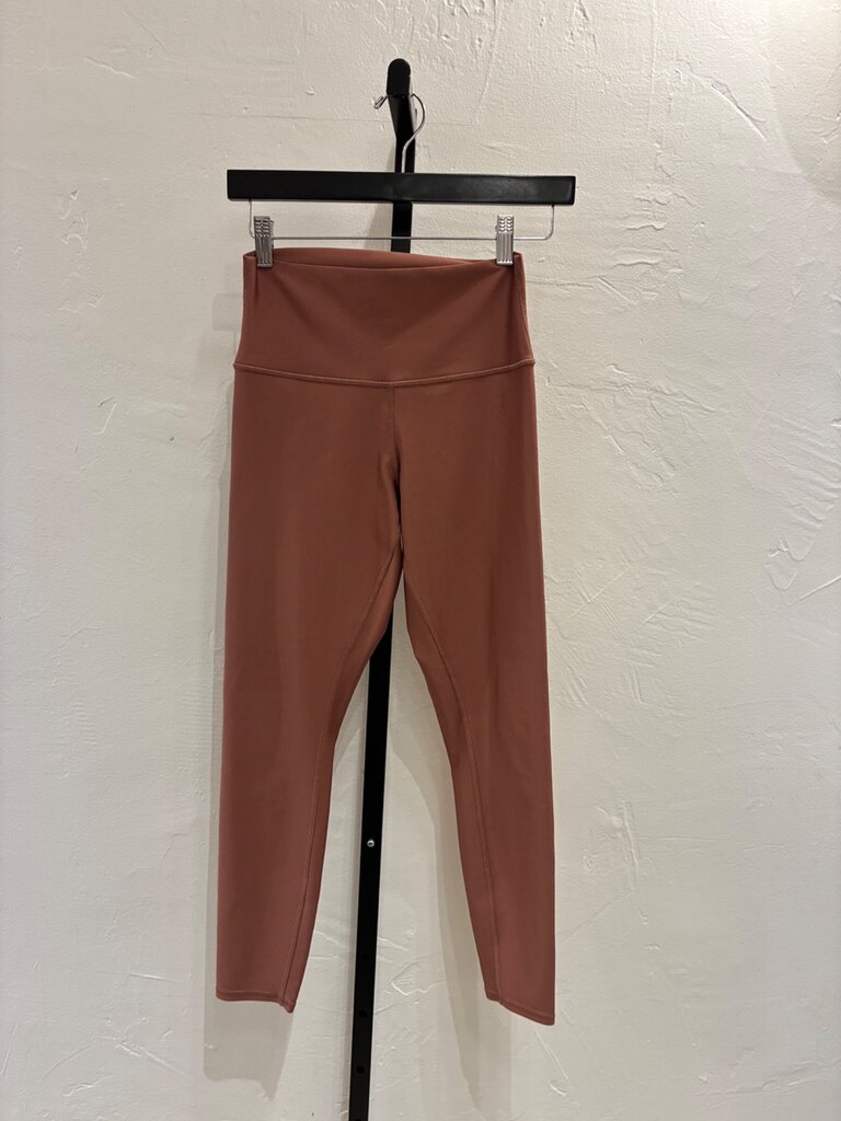 Alo Yoga High-Waisted Leggings in Terracotta