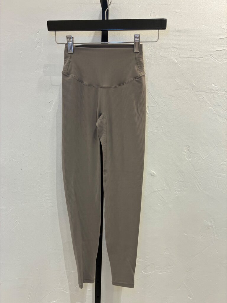 Stretch Your Story Ribbed High-Waisted Leggings sz XS