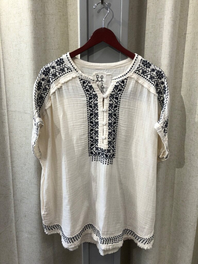 Johnny Was Embroidered Short Sleeve Blouse sz M