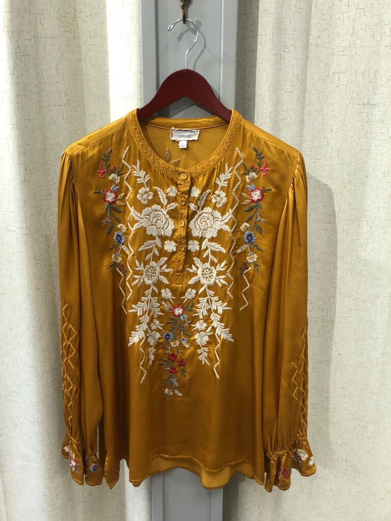 Johnny Was Workshop Embroidered Silk-Blend Blouse sz L