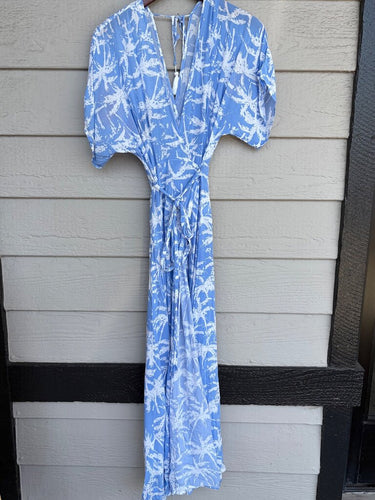 Skylar + Madison Blue & White Printed Maxi Dress sz S