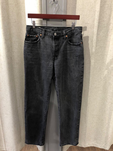 Levi's Premium 501 Original Straight Leg Jeans in Washed Black sz 28