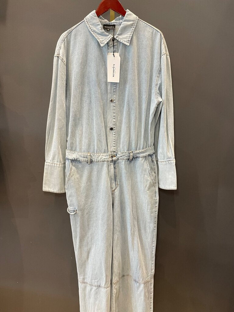 Retrofête Light Wash Denim Long Sleeve Jumpsuit sz M