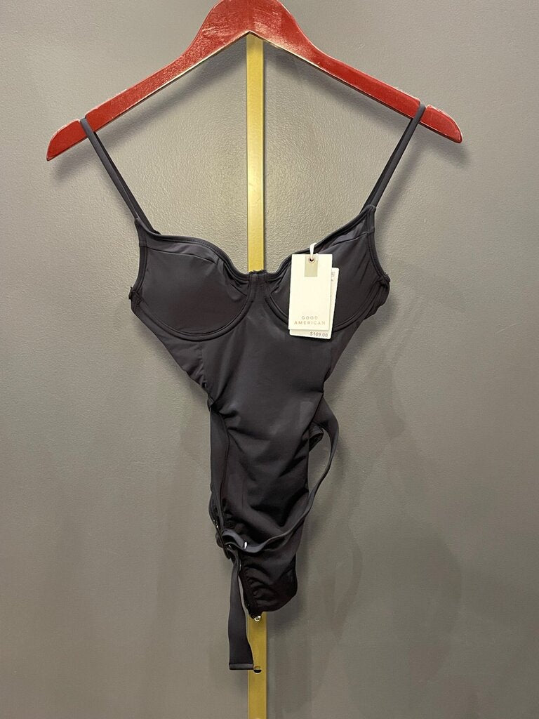 Good American Black Showoff Underwire One-Piece Swimsuit sz 0