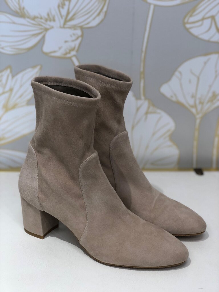 Stuart Weitzman Yuliana Suede Ankle Booties sz 8.5