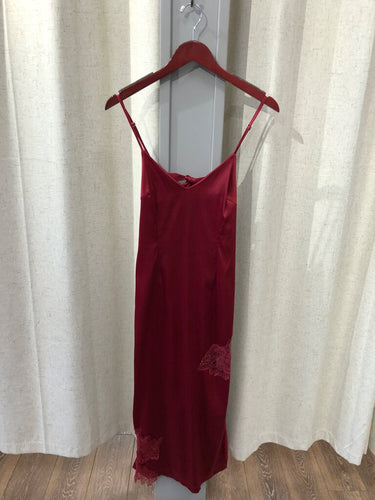 Allina Liu Red Lace-Trim Satin Slip Dress sz 2