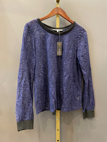 Falcon & Bloom Blue Lace Split Back Long Sleeve Top sz S