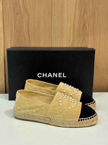 Chanel Suede Pearl CC Espadrilles sz 36