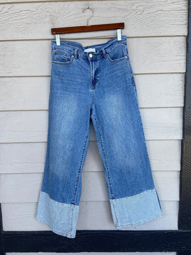 Habitual Wide Cuff Flare Jeans sz 8/29