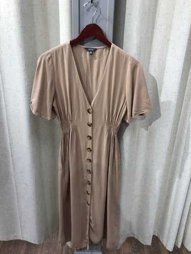 Jolie Button-Front Flutter Sleeve Midi Dress sz M