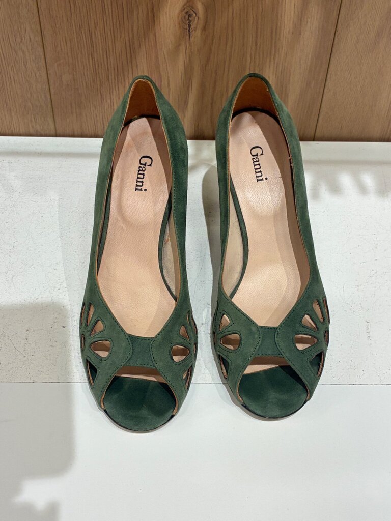 Ganni Green Suede Peep Toe Cutout Pumps sz 37