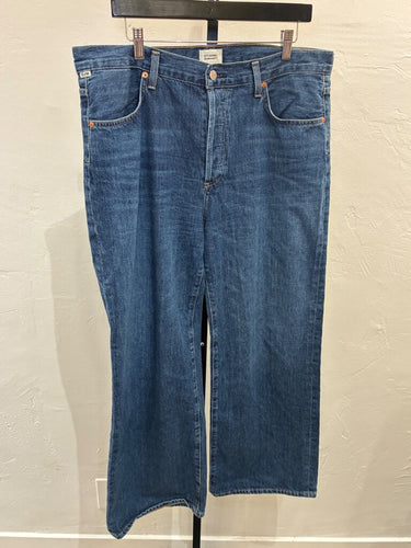 Citizens of Humanity Premium Vintage Straight Leg Jeans Size 32 sz 32