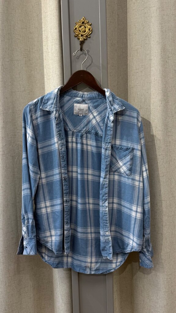 Rails Blue Plaid Long Sleeve Button-Down Shirt sz M
