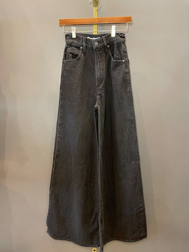 MOTHER Snacks! Black Denim Wide Leg Jeans sz 23