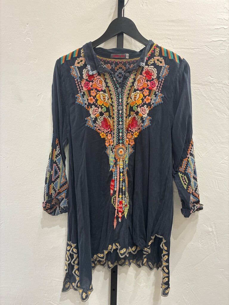 Johnny Was Embroidered Tunic Blouse sz M