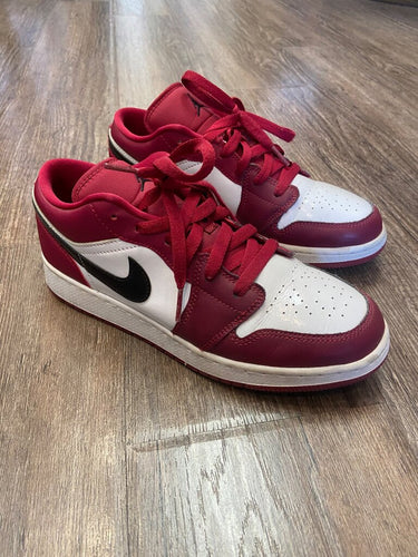 Air Jordan 1 Low 'Noble Red' GS Sneakers sz 8.5 Womens