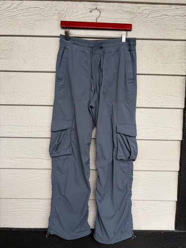 Lululemon Dance Studio Relaxed-Fit Mid-Rise Cargo Pants sz M