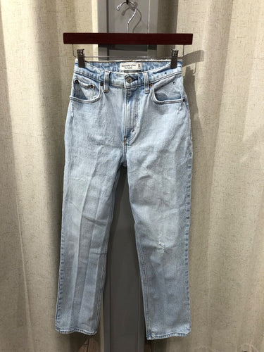 Abercrombie & Fitch The '90s Straight Ultra High Rise Jeans sz 24 / 00S
