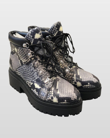 Marc Fisher LTD Snakeskin Platform Lace-Up Ankle Booties sz 7M
