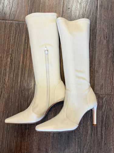 Camila Coelho Ivory Pointed Toe Heeled Boots sz 7.5