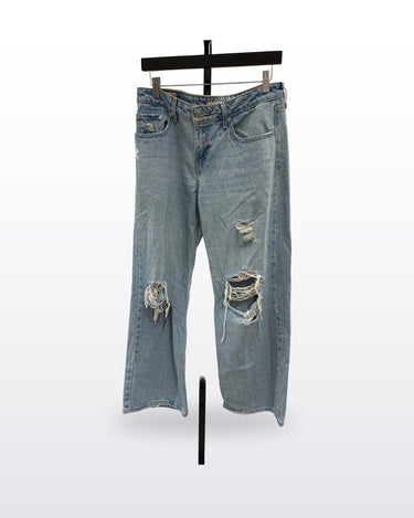Levi's Low Loose Distressed Jeans Size 28 sz 28