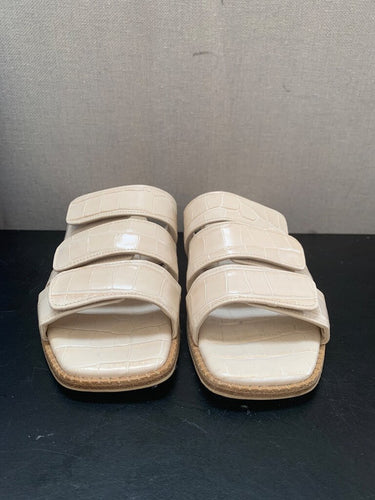 Freda Salvador Croc-Embossed Slide Sandals sz 8 1/2