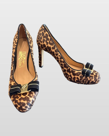 Salvatore Ferragamo Vara Leopard Pony Hair Bow Pumps sz 7