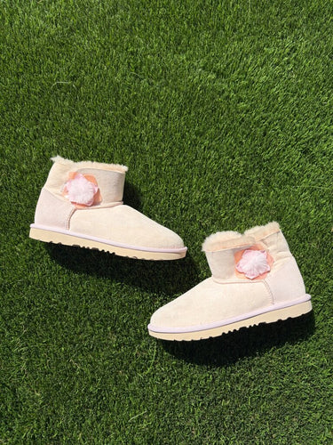 UGG Light Pink Shearling Poppy Flower Classic Mini Ankle Booties sz 6