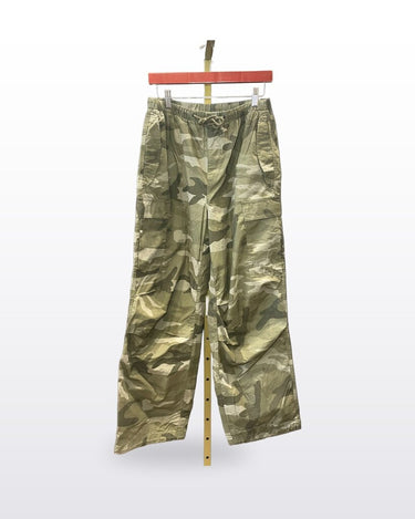 Tna Camo Cargo Wide Leg Pants sz M