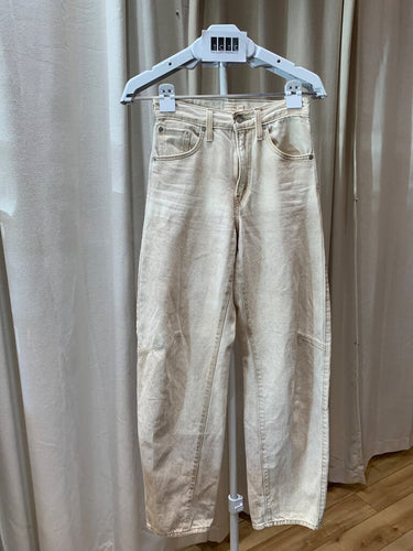 Levi's Ecru Cinch Barrel Jeans sz 24